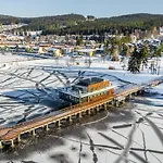 A121 Molo Lipno S Infrasaunou - Koubek